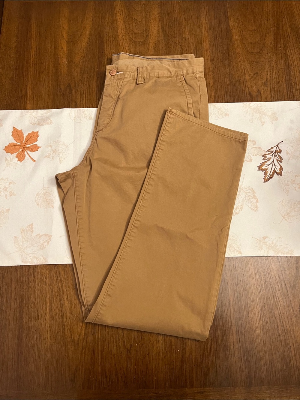 GAP 1969 slim Fit Khaki Pants